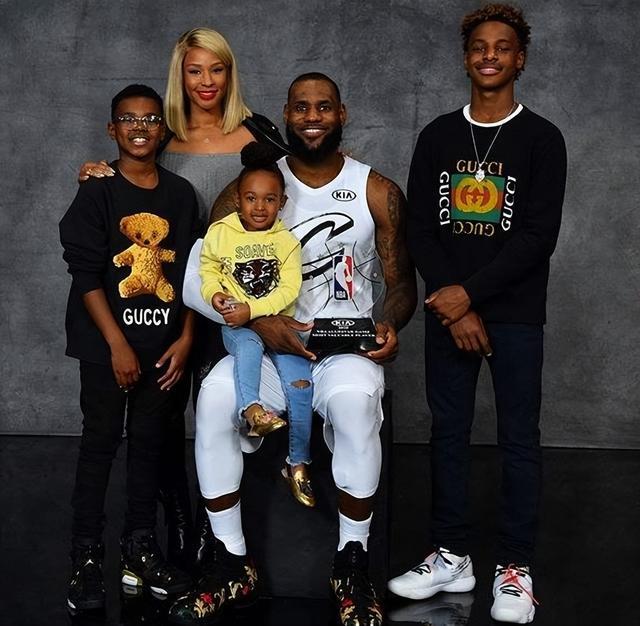 动版图的时 动版图的时