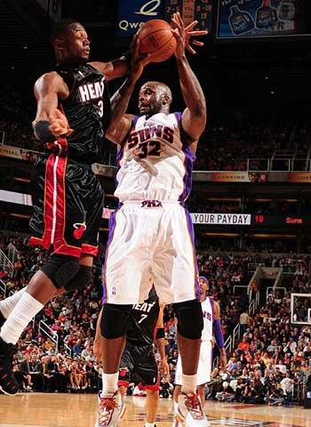 嘲讽手势是 嘲讽手势是